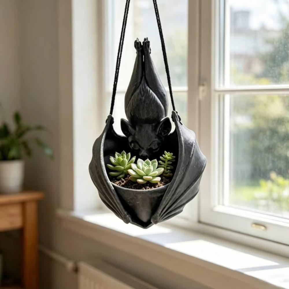 Creative Bat Shaped Flower Pot Gothic Style Bat Wing Flowerpot Unique Wall Plant Pot Garden Decor