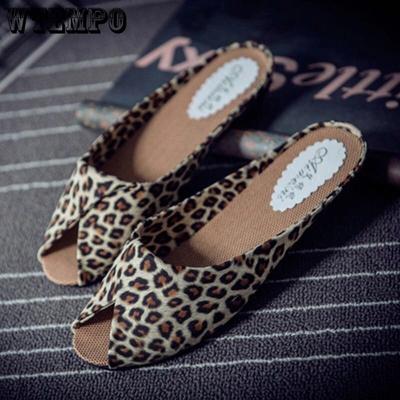 Летние повседневные тапочки с леопардовым принтом, модная одежда, сандалии на плоской подошве, тапочки с рыбьим ротом, универсальный низкий каблук