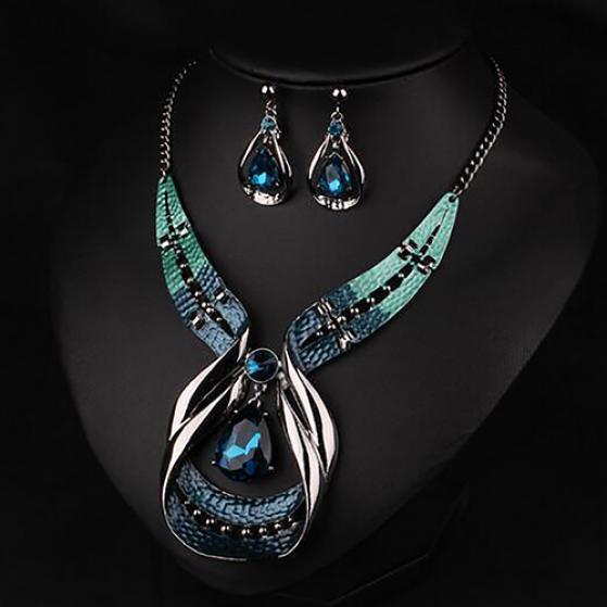 Women Statement Chain Pendant Choker Bib Necklace Earrings Fashion Jewelry Set
