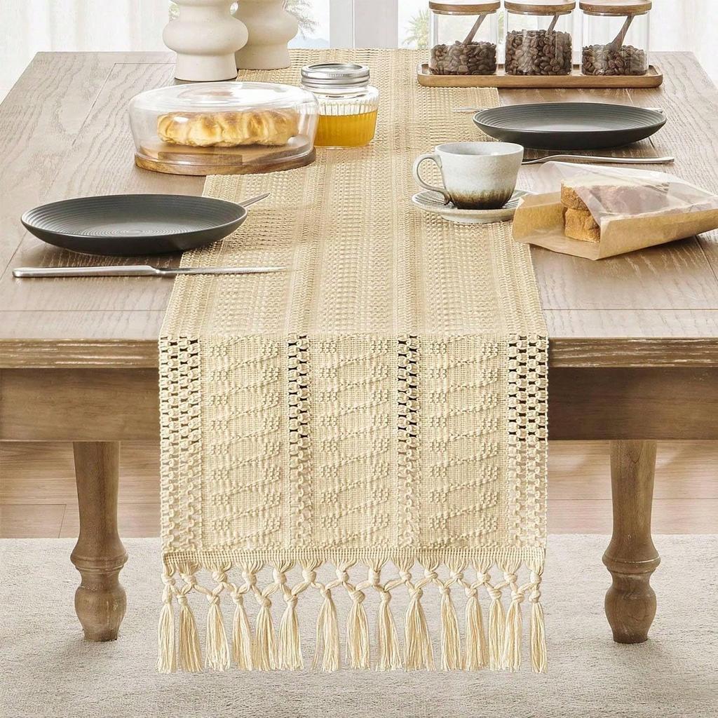 Luxurious Bohemian-Style Cotton Linen Woven Table Runner With Tassels, Perfect For Home Décor, Modern Farmhouse Style, And Table Decoration.