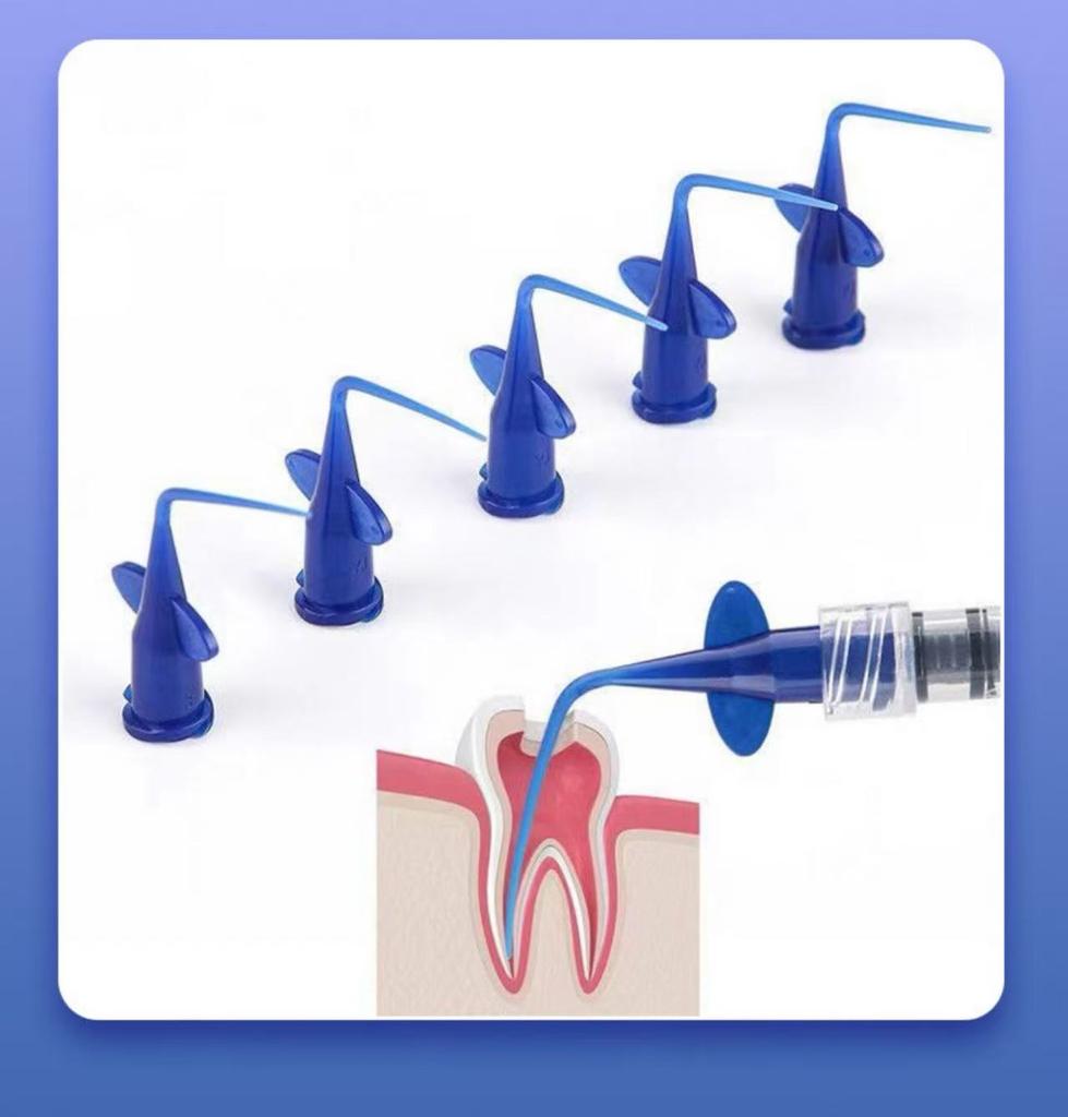 20/50Pcs Disposable Curved Tube Dispensing Nozzles with Wing Flange, Blue & Clear Plastic Liquid Transfer Lab Auxiliary Tips