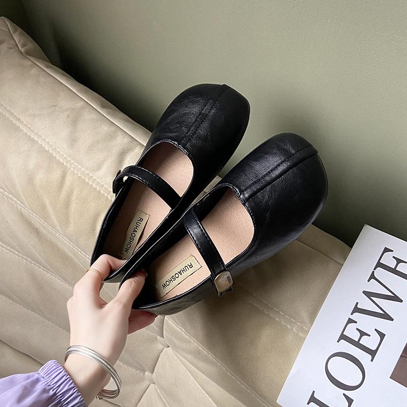 French Bag Head Half Slippers Women's Summer Wear 2025 New Versatile Retro Skirt Mary Jane Cool Slippers