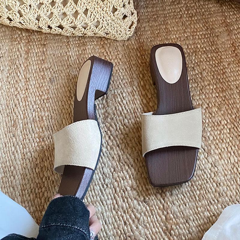 Модные Роскошные Женские Шлепанцы на Низком Каблуке Обувь Новинка Лето Пляж Женские Слайды Сандалии Модные С Квадратным Носком Женские Шлепанцы на Каблуке Обувь