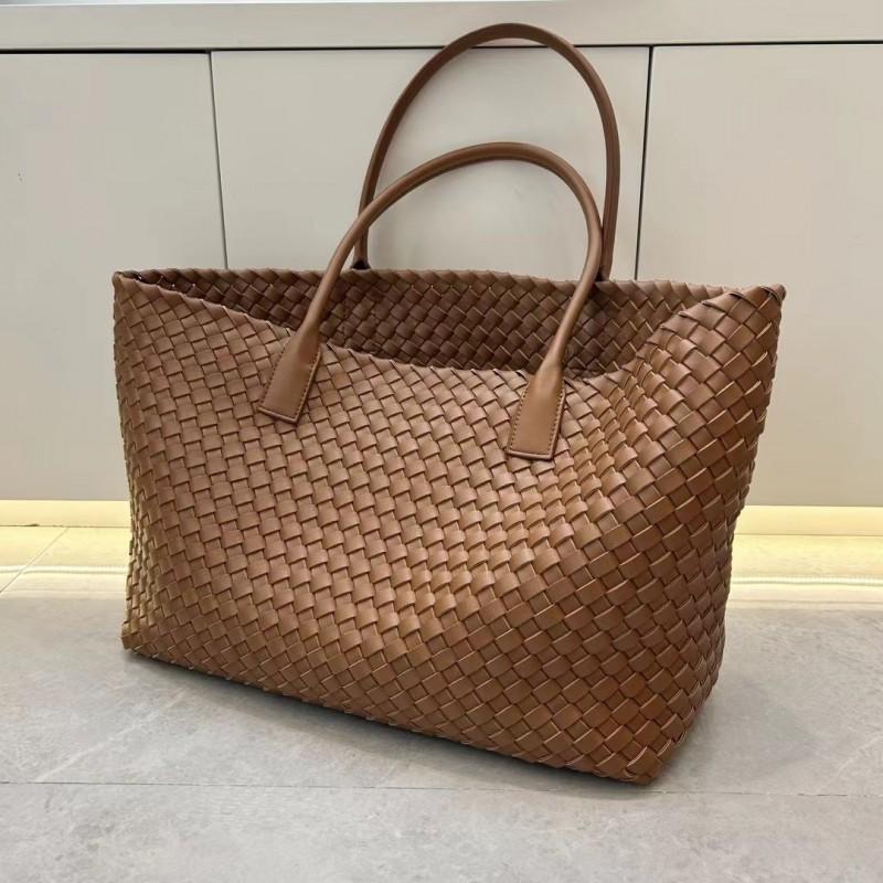 Womens Handwoven Tote Bag Large Capacity Fashion Shoulder 2026 Daily Use