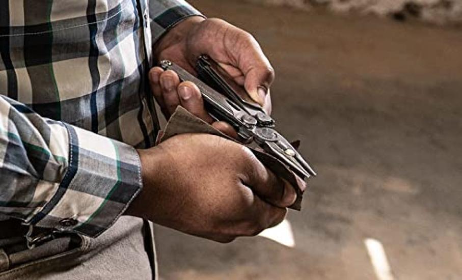 Чехол для многофункционального инструмента LEATHERMAN CURL из нейлона с карманным зажимом [Товар]