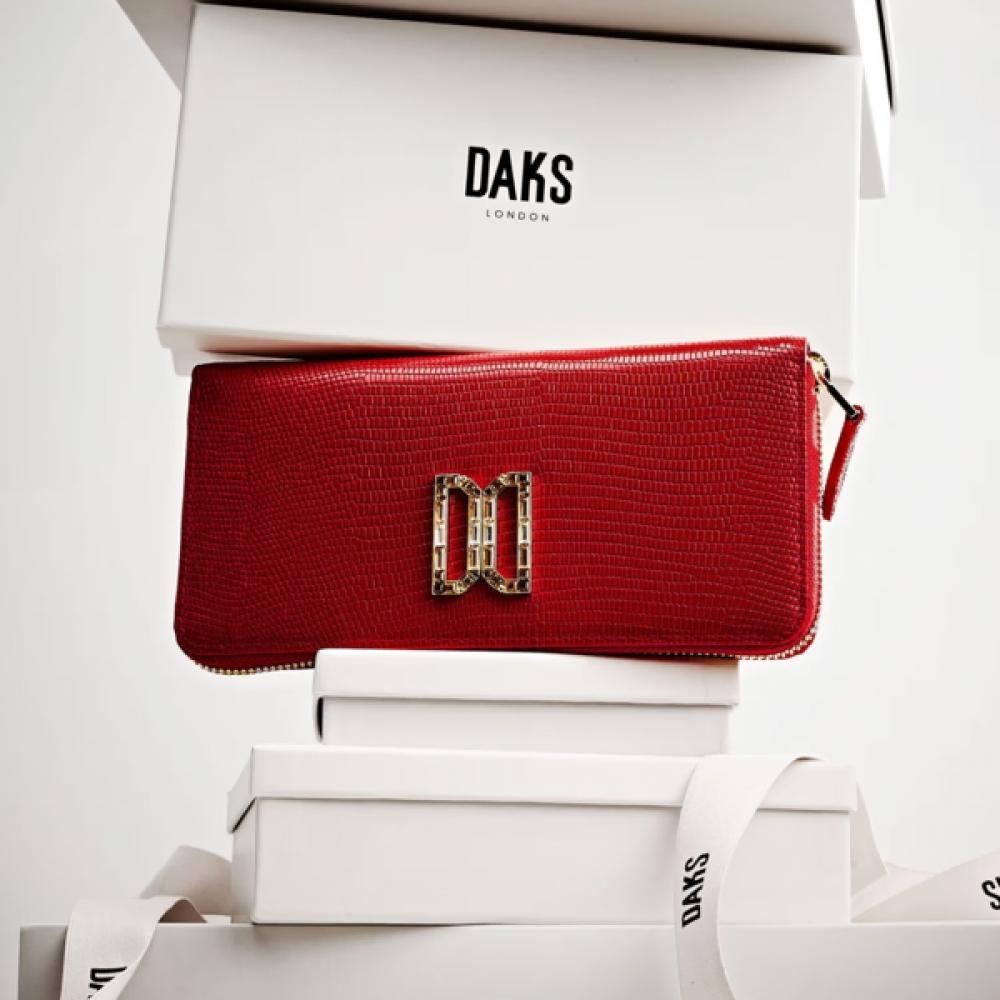 Daks Premium Alexa Red Leather High Quality Crystal Decoration zippeRed Dd Logo