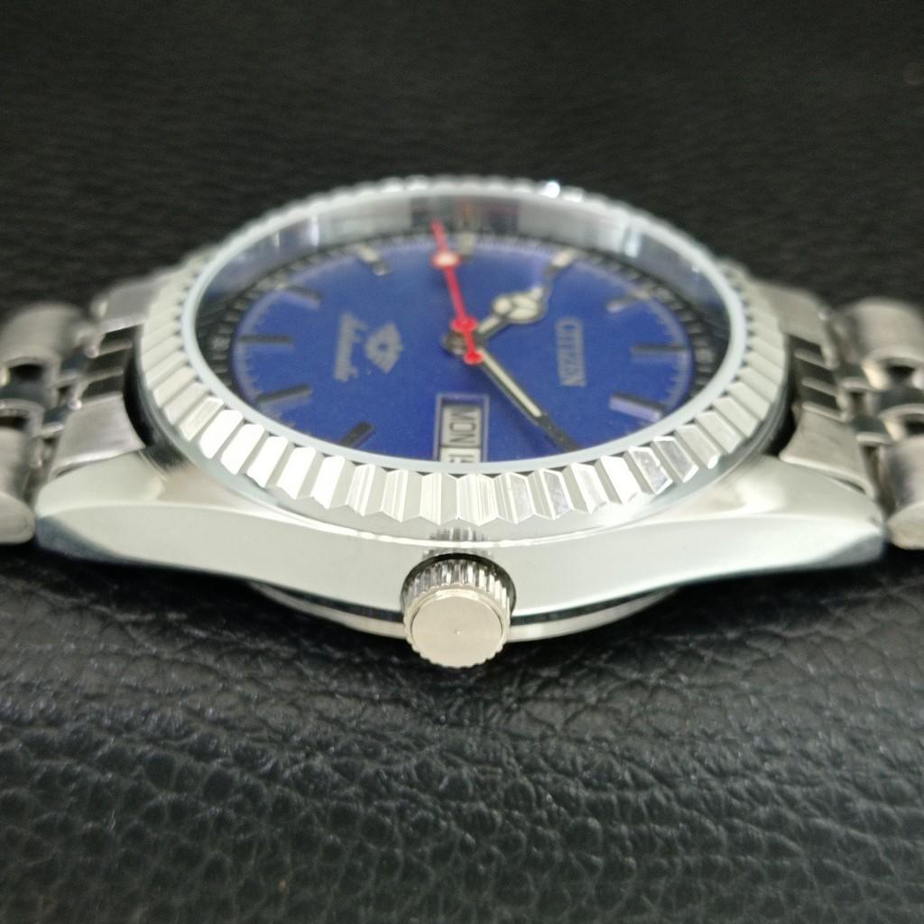 VINTAGE REFURBISHED CITIZEN AUTOMATIC 8200 JAPAN MENS BLUE DIAL WATCH a446871-1