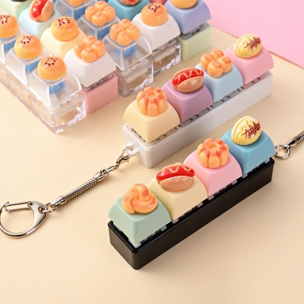 4 Key Mini Keyboard Pendant Bear Keycap Stress Relief Clicker Decompression Gift