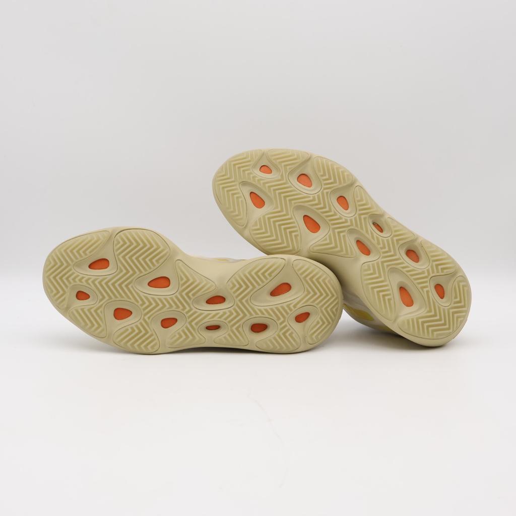 G54853 Adidas Yeezy Boost 700 V3 SAFFLOWER Желтый Кремовый Белый Парусный Цвет Слоновой Кости Бежевый