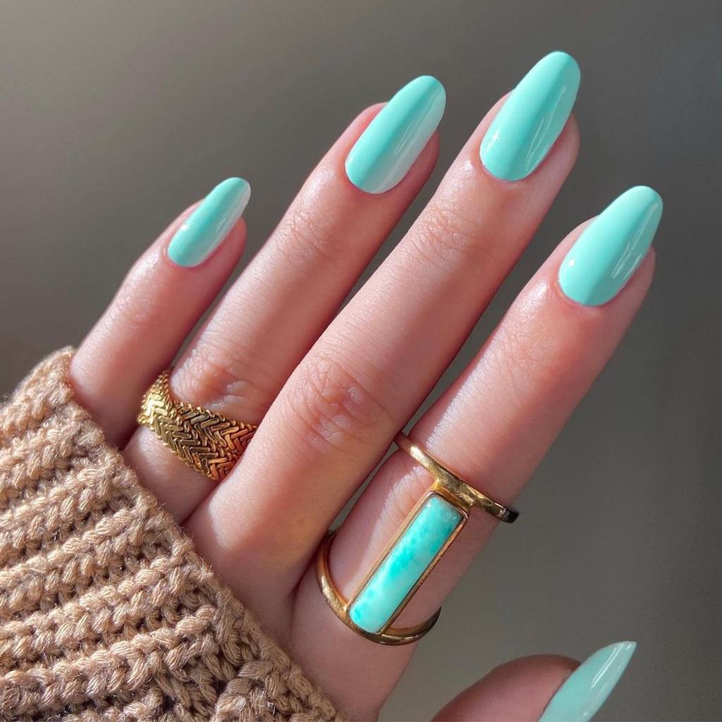 Однотонные короткие круглые типсы для ногтей - Набор из 24 простых накладных ногтей