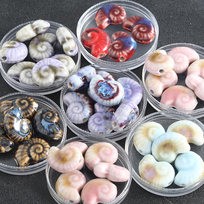 Керамические бусины «Улитка и морские животные» для изготовления украшений и аксессуаров своими руками