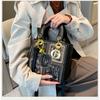 Retro Embroidery Ladies Handbag Fashion Splicing Collision Girls Shoulder Bag Light Luxury Hundred Slant Cross Bag
