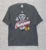 ФУТБОЛКА CHICAGO BLACKHAWKS 2010 - ЧЕМПИОНЫ КУБКА СТЭНЛИ НХЛ - Серая Унисекс Футболка XL