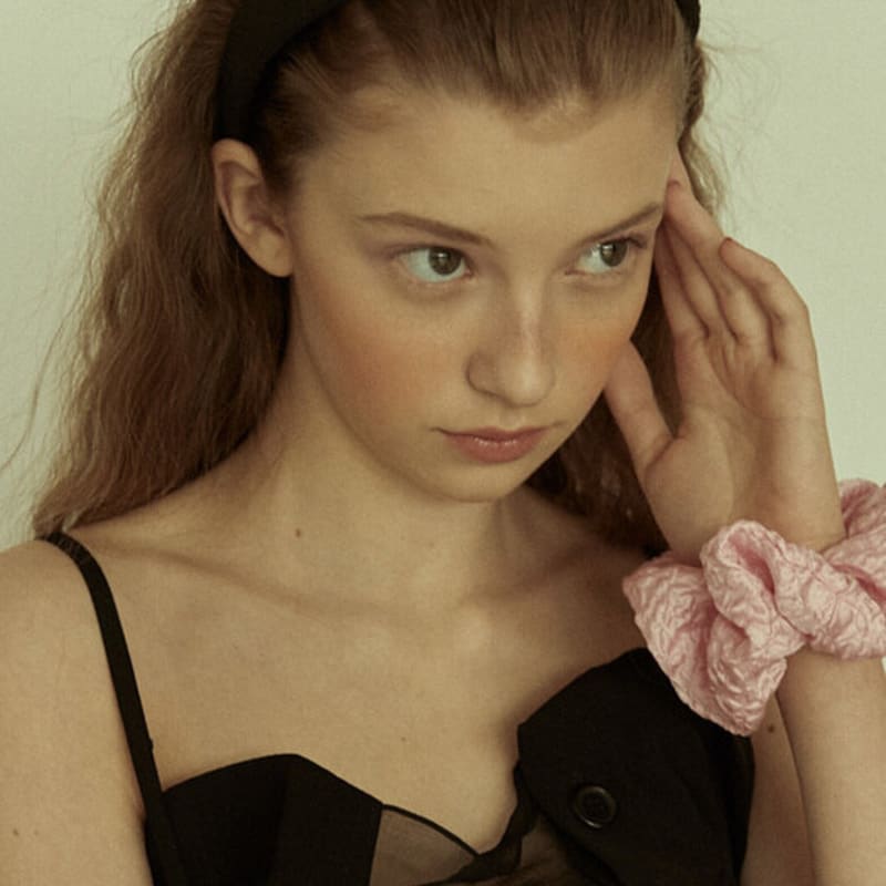 Повязка на голову Elizabeth Moments из чердового твида