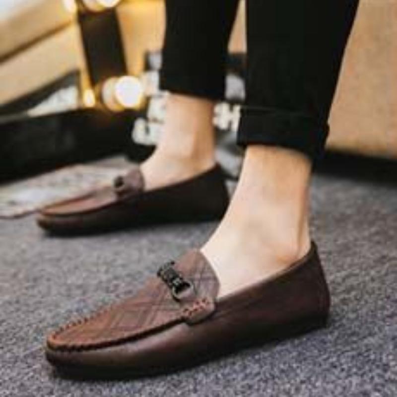 Модная мужская повседневная обувь с плоским острым носком, нескользящая и водонепроницаемая, кожаная, по акции, роскошная распродажа, социальная мода 2024, из ПУ