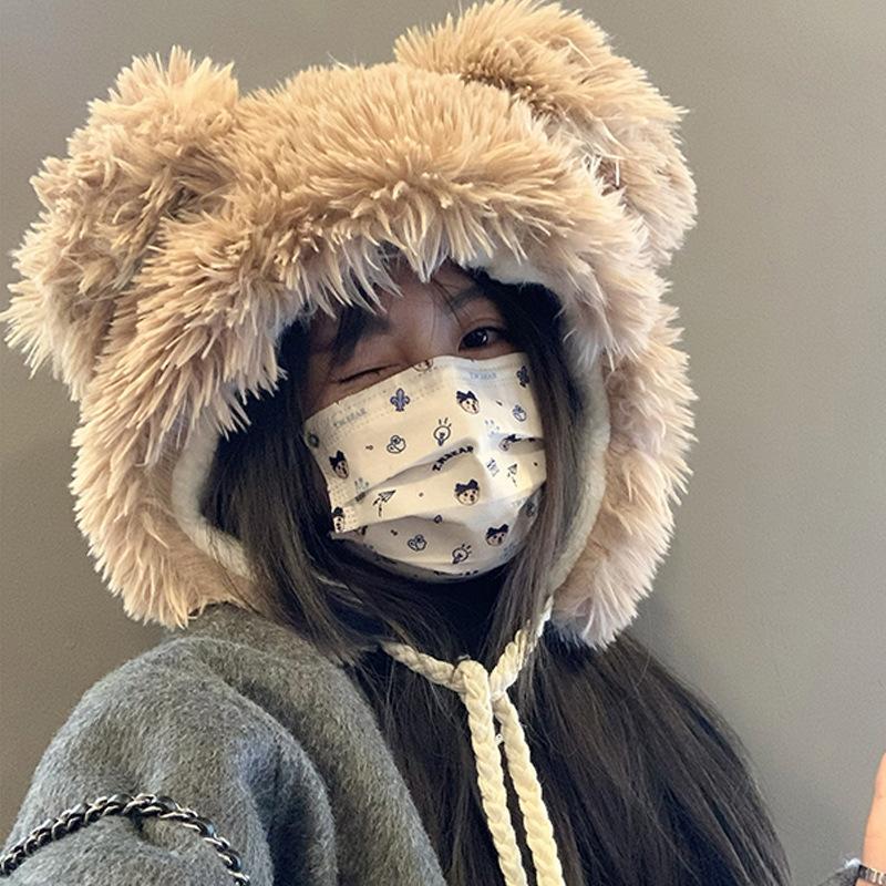 Милая шапка с маленьким медведем для женщин, утолщенная, пушистая, зимняя, с защитой ушей, шапка на голову, подчеркивающая лицо, маленькая, теплая, шапка-ушанка, студенческий тренд