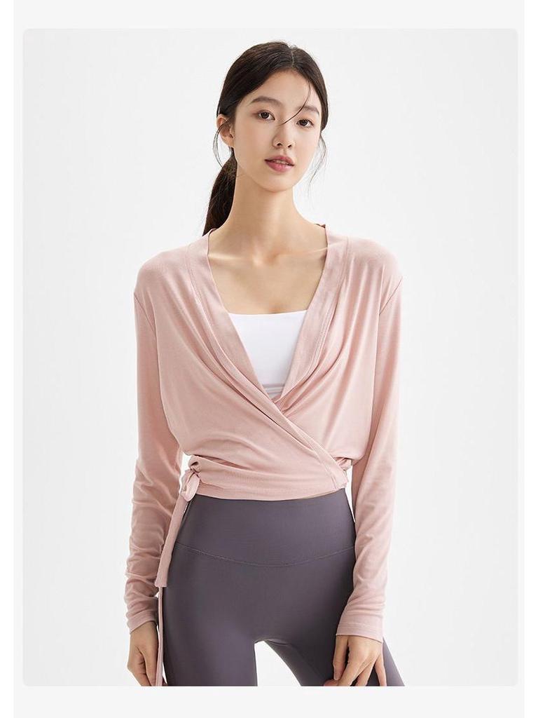 Женский осенне-зимний 2023 тонкий флисовый костюм для йоги с длинным рукавом и дышащей спортивной накидкой.