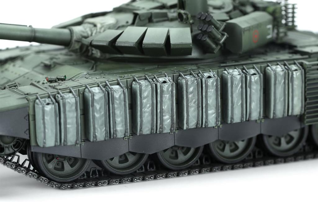 GSI Creos Mon Model Russian Army Main Battle Tank with Mine Clearance Device Plastic Model MTS053 Molded Color 1/35 T-72B3M KMT-8