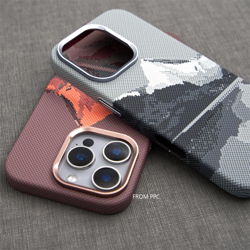 Чехол Funda для iPhone 16 17 Pro Max 15 Рельеф горы Угольный цвет Жесткий магнитный корпус телефона Независимая кнопка Защитный корпус