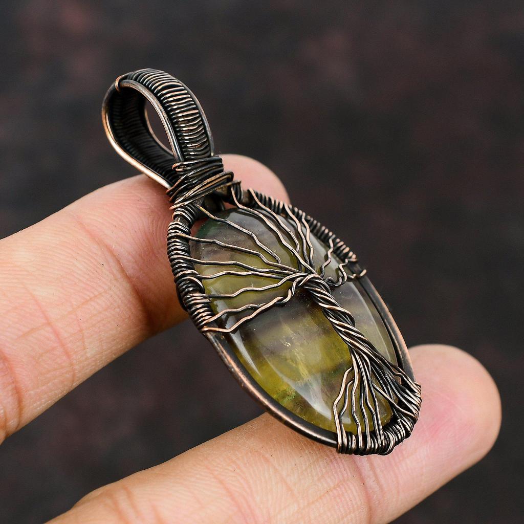 Дерево жизни Подвеска из многоцветного флюорита с драгоценными камнями Подвеска из медной проволоки Подарок для нее Медные украшения Ювелирные изделия ручной работы Ювелирные изделия из многоцветного флюорита