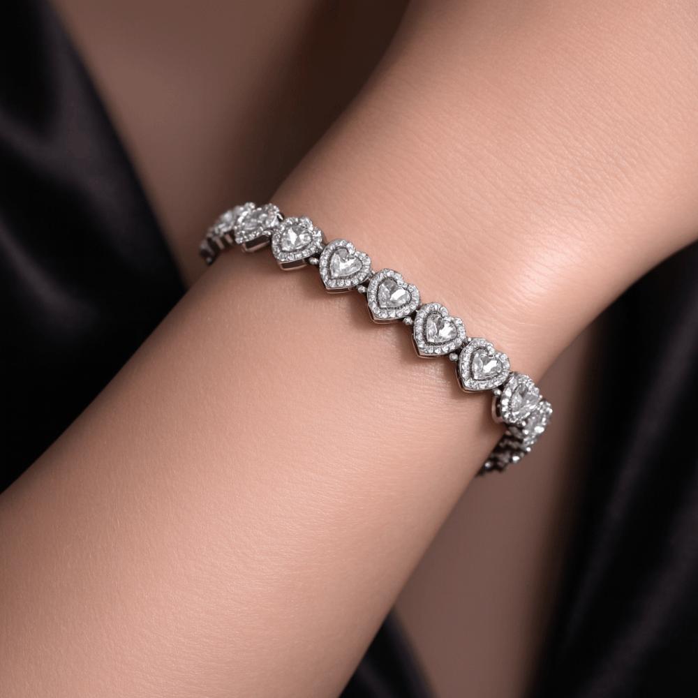 Shiny Love Shape Rhinestone Bracelet Zinc Zinc Zinc Alloy Tennis Chain Choker Women Jewelry Party