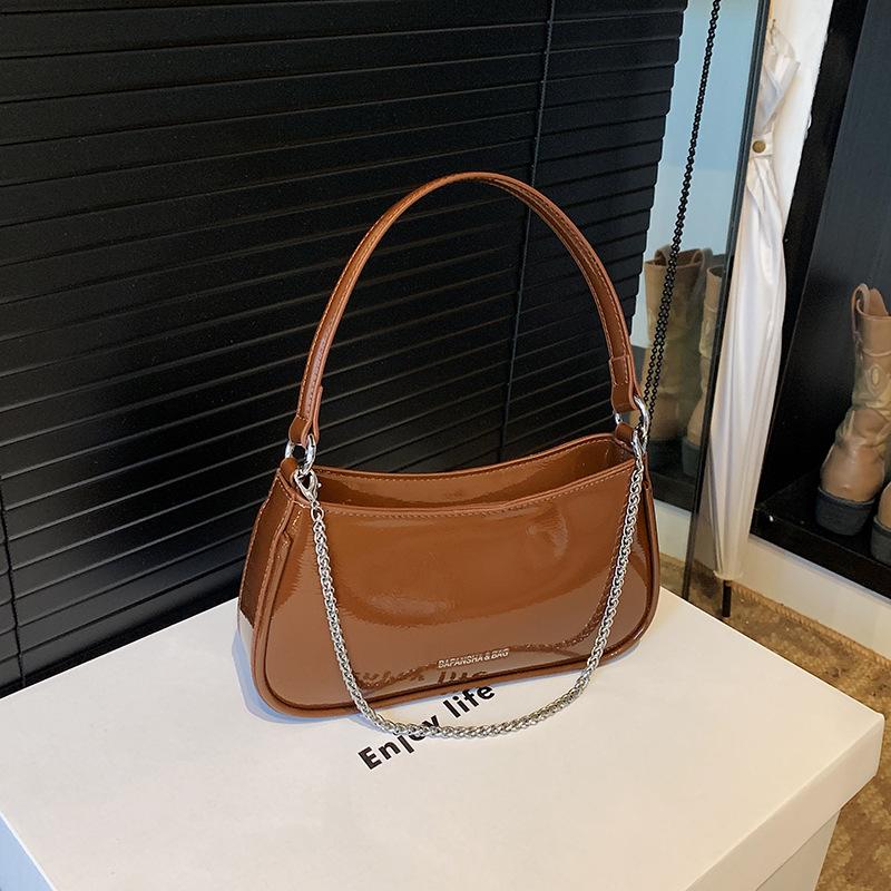 Премиальный сенс ретро маленькая сумка женская 2025 новая осень и зима универсальная сумка-мессенджер супер огонь сумка на плечо подмышку маленькая квадратная сумка