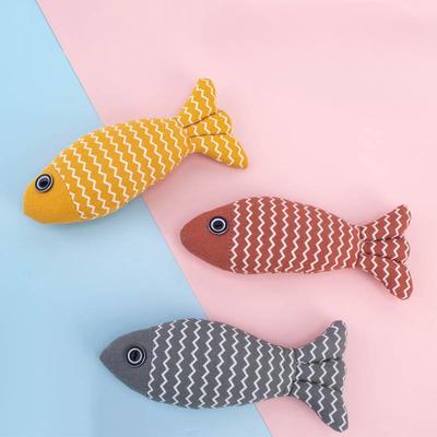 1 шт. Игрушки для домашних кошек, Забавная кошачья льняная рыба, Самоприветственная кукла с кошачьей мятой, Игрушки для кошек, Игрушки для домашних кошек с кошачьей мятой