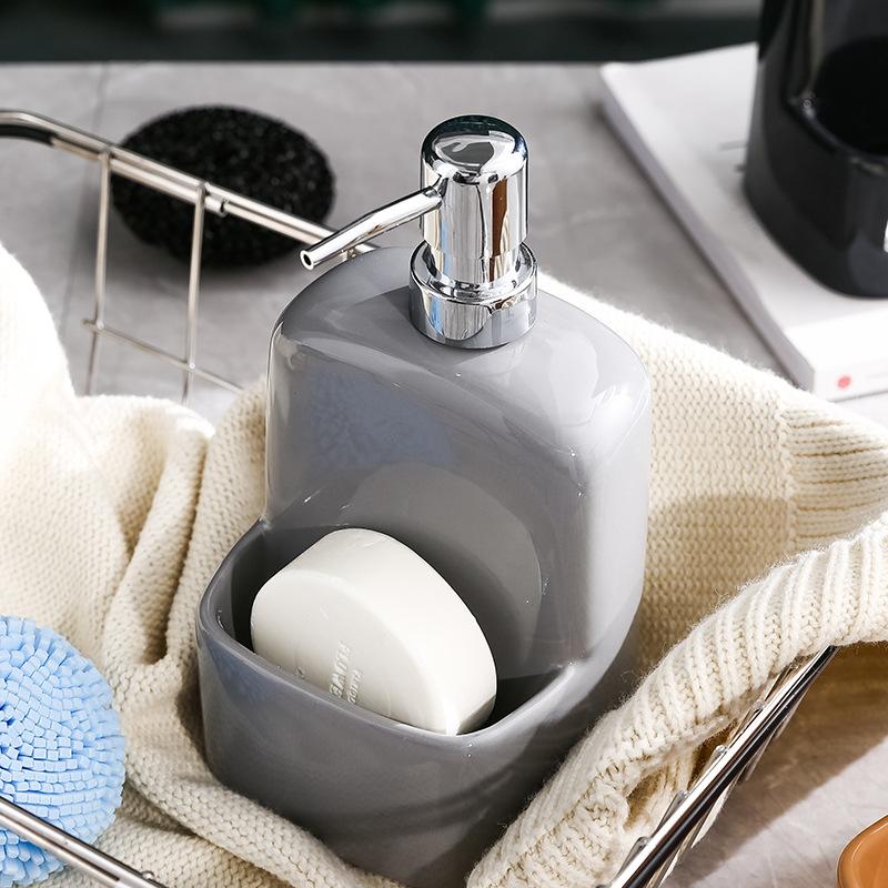 Кухонные принадлежности Раковина, столешница, дозатор жидкого мыла для рук, насос, контейнер для бутылок с отсеком для хранения, вмещает в себя щетки для мытья посуды