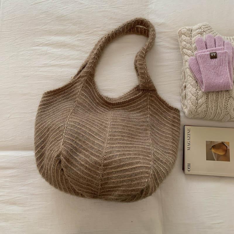 Korean lazy style large capacity retro solid color knitted tote bag niche fashion resort style woven armpit bag for women
