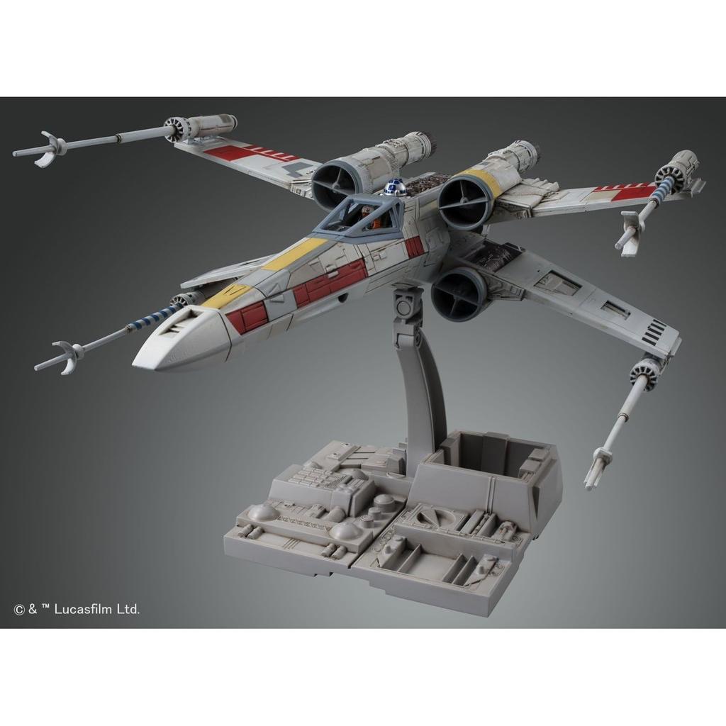 BANDAI SPIRITS Star Wars 1/72 X-Wing Starfighter Pre-colored Plastic Model Kit (New Packaging Version)