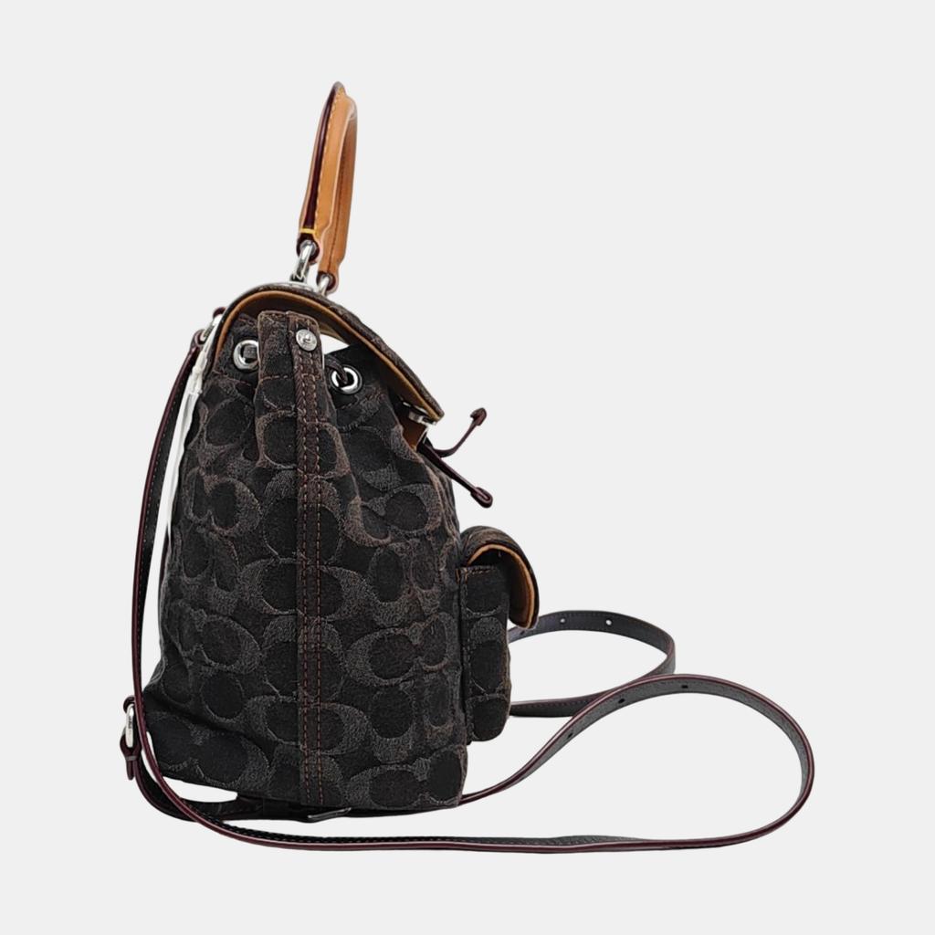 [Pre-Owned] Riya 23 Solid Color Letter Logo Lock Classic Floral Fabric Backpack Medium - Very Good #153HLMU