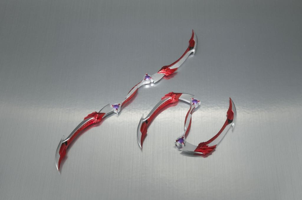 TAMASHII NATIONS Камен Райдер Агито Горящая Форма SHFiguarts