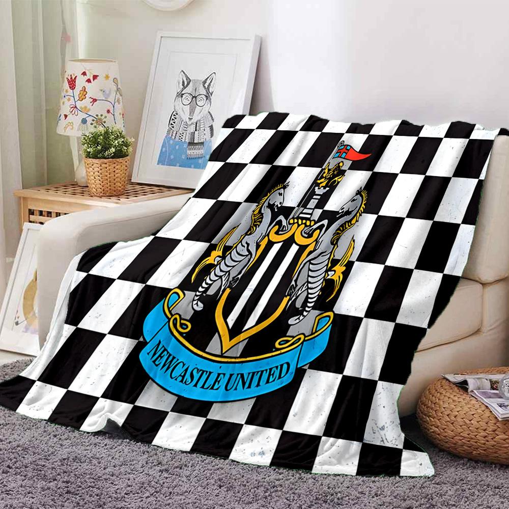 Dynamic Newcastle Football Flannel Blanket, Soft Polyester, Modern Design, All-Season for Camping, Travel, Gifts for holidays or birthdays