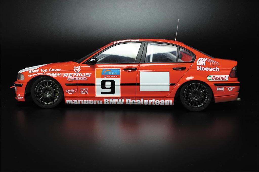 Гоночная серия BMW 320i E46 DTCC 2001 Winner Пластиковая модель PN24007 Platz/NuNu 1/24