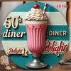 D Flat's Diner Розовый молочный коктейль Круглая металлическая жестяная табличка Винтажный ретро-деликатес для кафе Полосатый настенный декор Классическая вишня Взбитые сливки C