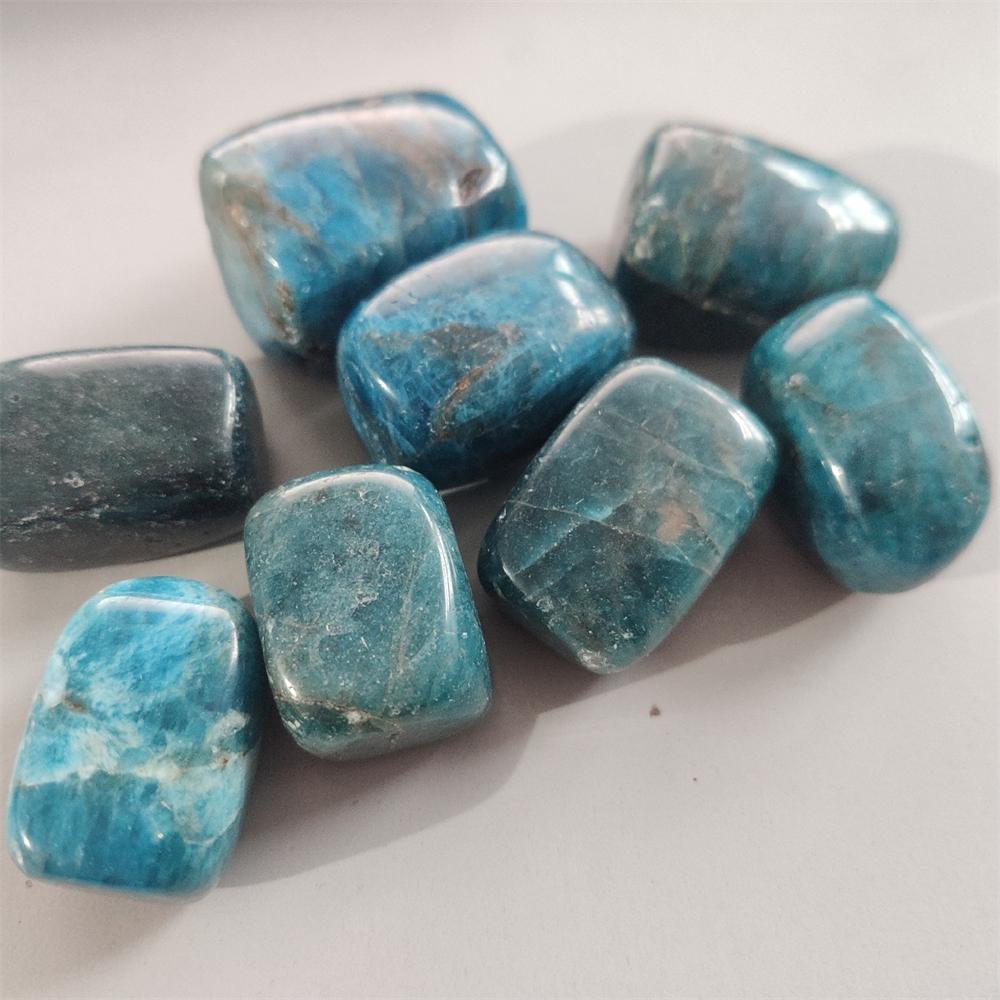 Natural Blue Apatite Polished Irregular Rough Stone Quartz Crystal Healing Reiki Mineral Aquarium Home Decoration Stone Fengshui
