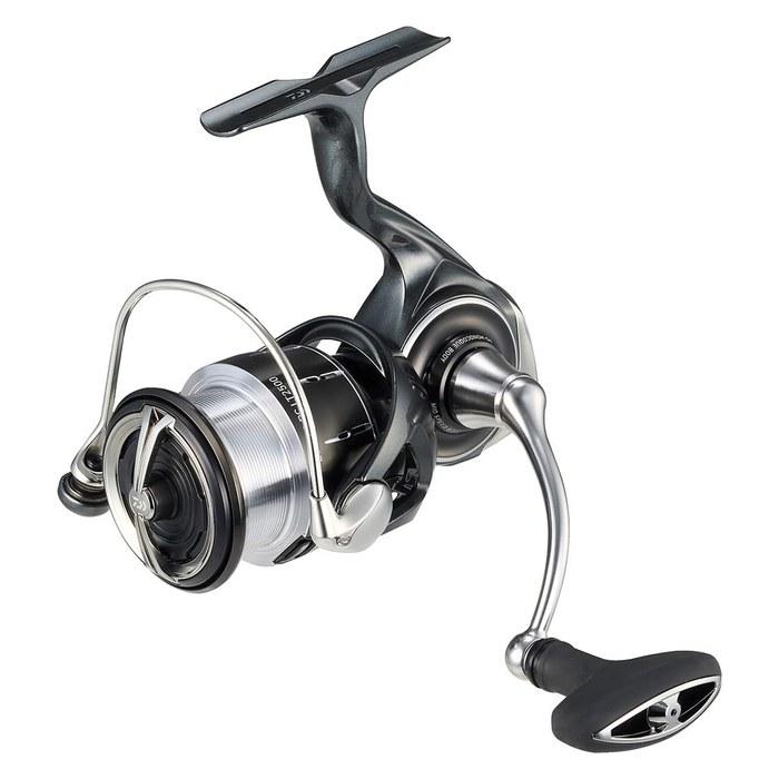 Daiwa Spinning Reel 24Luvias PC LT2500 Gunmetal