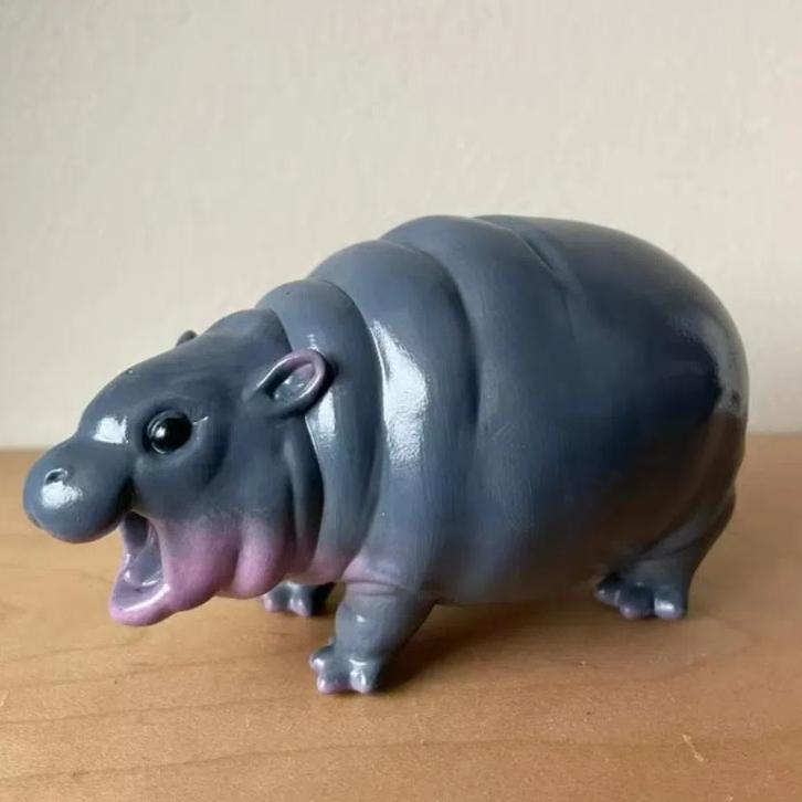 Mini Moo Deng Hippo Ornaments The Bouncy Pig Hippo Resin Figurines Fans Collection