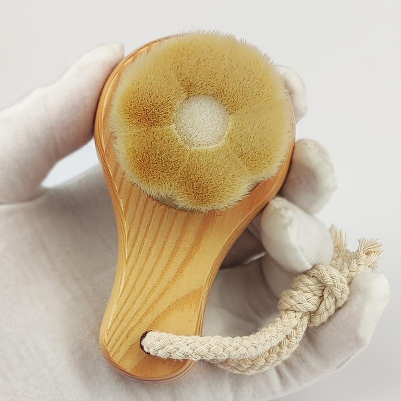 1PC Single Plum Blossom-shaped Wooden Handle Face Brush, Manual Cleansing Brush, Soft Hair Removal Blackhead Remover, Pore Cleaning Tool Brush
