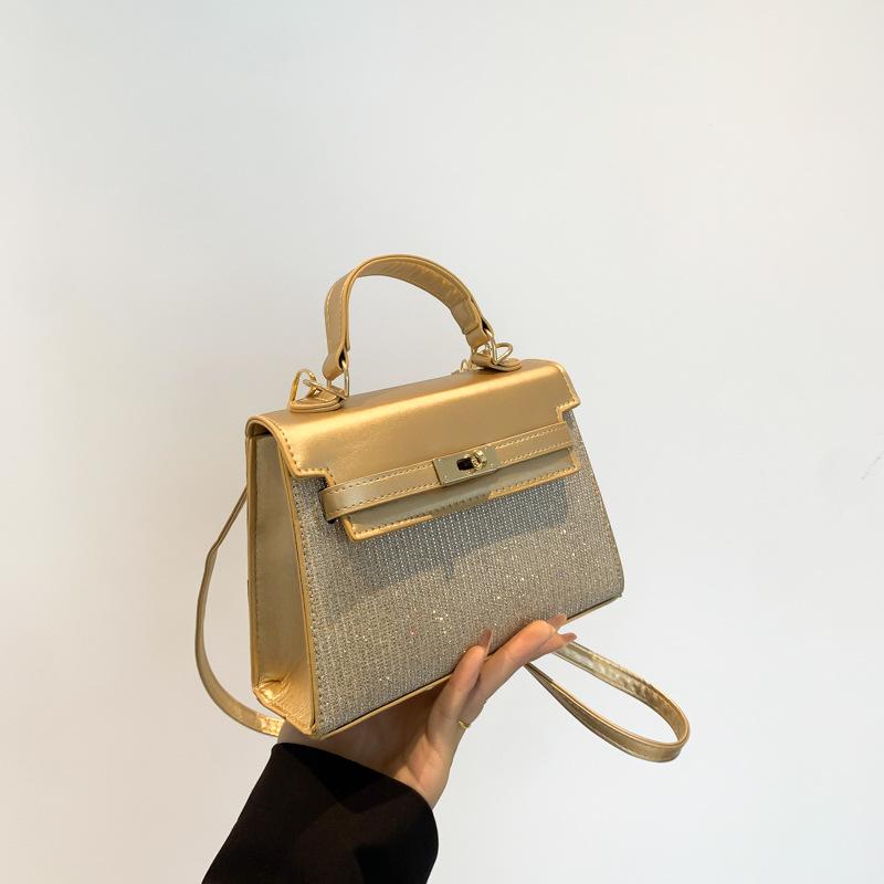 Foreign style small bag women's new Korean popular portable shoulder messenger commuter advanced sense versatile Kelly bag
