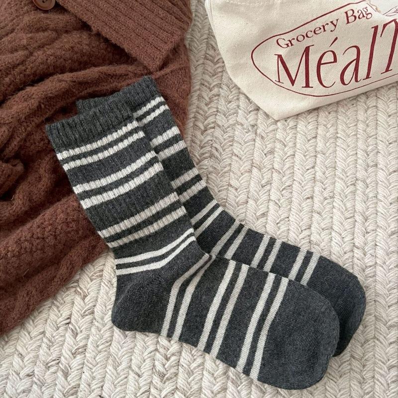 Striped Wool Socks Thermal Thickened Tube Socks Internet Celebrity Socks Retro Stacking Stockings