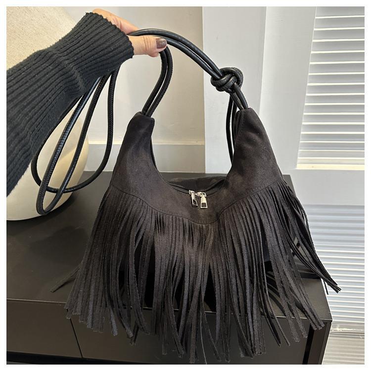 Модная бахрома Большая вместимость 2024 Новая Ретро Популярная Женская Простая Одноплечевая Наплечная Сумка