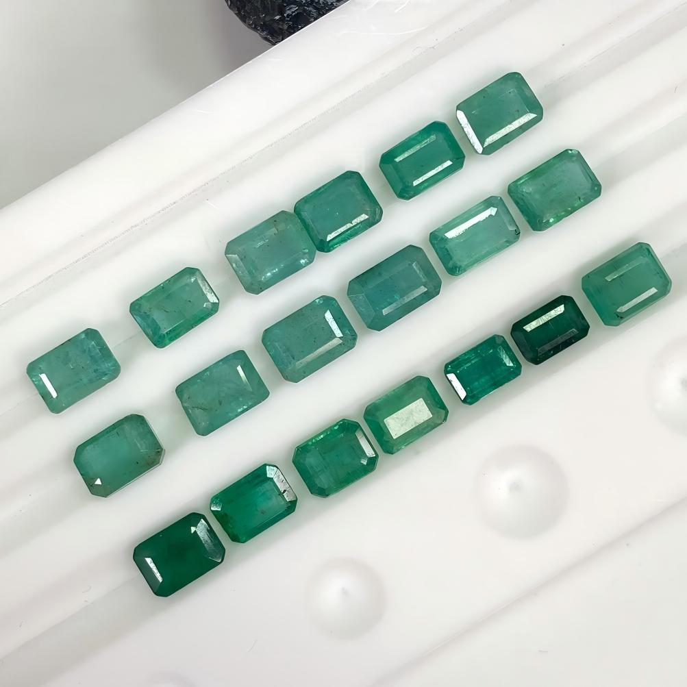 Natural Emerald Octagon Shape Emerald Cut High Quality Loose Gemstone with Certificate for Ring Necklace Making Jewelry