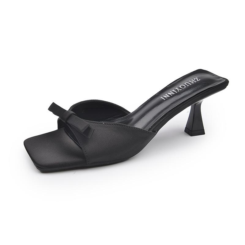 Fashion Hot Selling Heeled Sandals Shoes Square Toe Butterfly-Knot Slippers Flat Rubber Flip Flops Luxury Slides Black Designer High