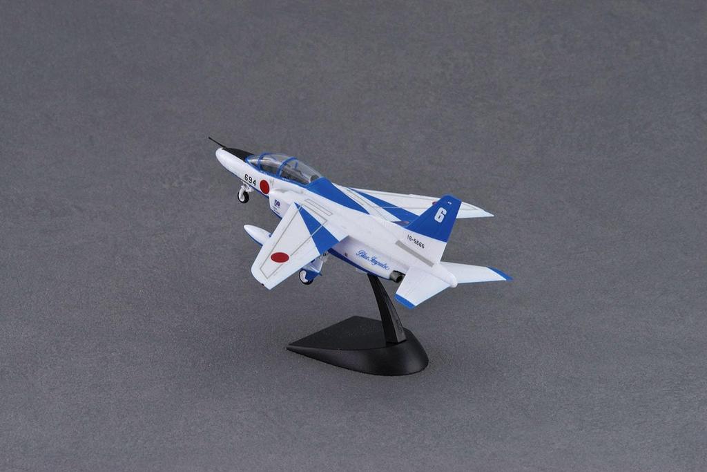 PLATZ 1/100 JASDF T-4 Blue Impulse 2025 B.I 30th Year Plastic Model BLU-2025 (Airplane)