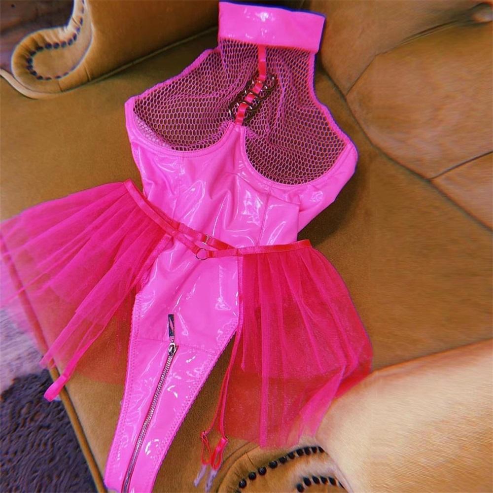 Aduloty Женское нижнее белье, сексуальное, из искусственной кожи, из лакированной кожи, в сетку, с шеей, пончо, юбка с подвязками, боди, одежда, перспективный комплект нижнего белья