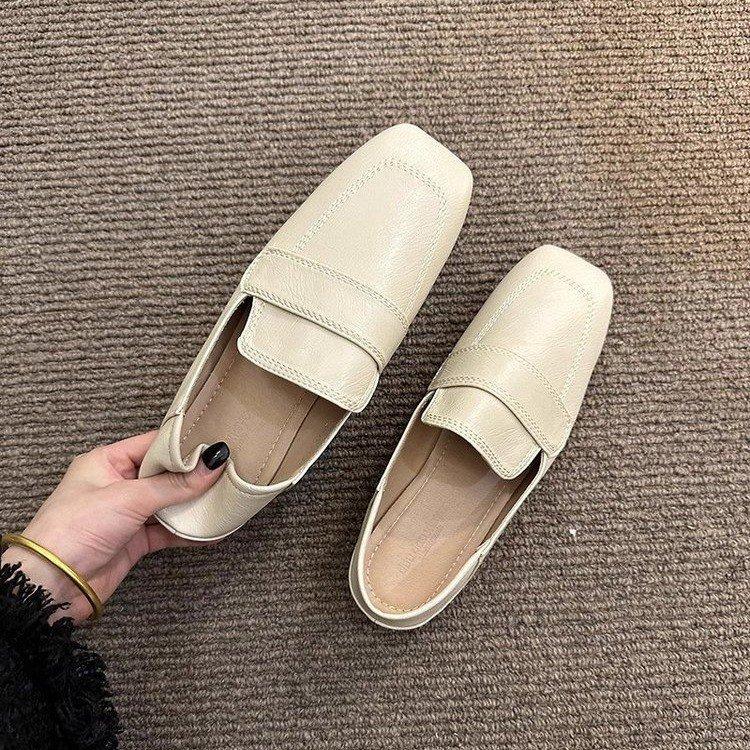 Весна 2024 новые туфли с квадратным носком в стиле ретро на плоской подошве, повседневные одинарные туфли из мягкой кожи на мягкой подошве, лоферы на одном педале, маленькие кожаные туфли женские