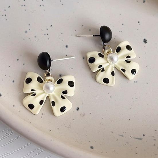 1 Pair Cute Elegant Women Earrings Faux Pearl Bow Knot Drop