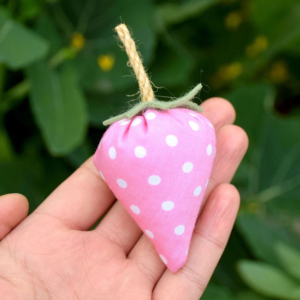 6Pcs Fabric Strawberry Handmade Artificial Strawberry Vintage Strawberries Bowl Fillers for Farmhouse Spring Decorations