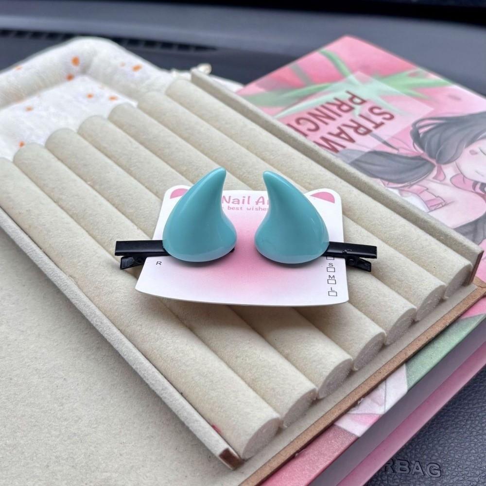 2Pcs OX Horn Shape Hair Barrettes Solid Color Duckbill Hair Clips Devil Horn Hair Clips Headwear